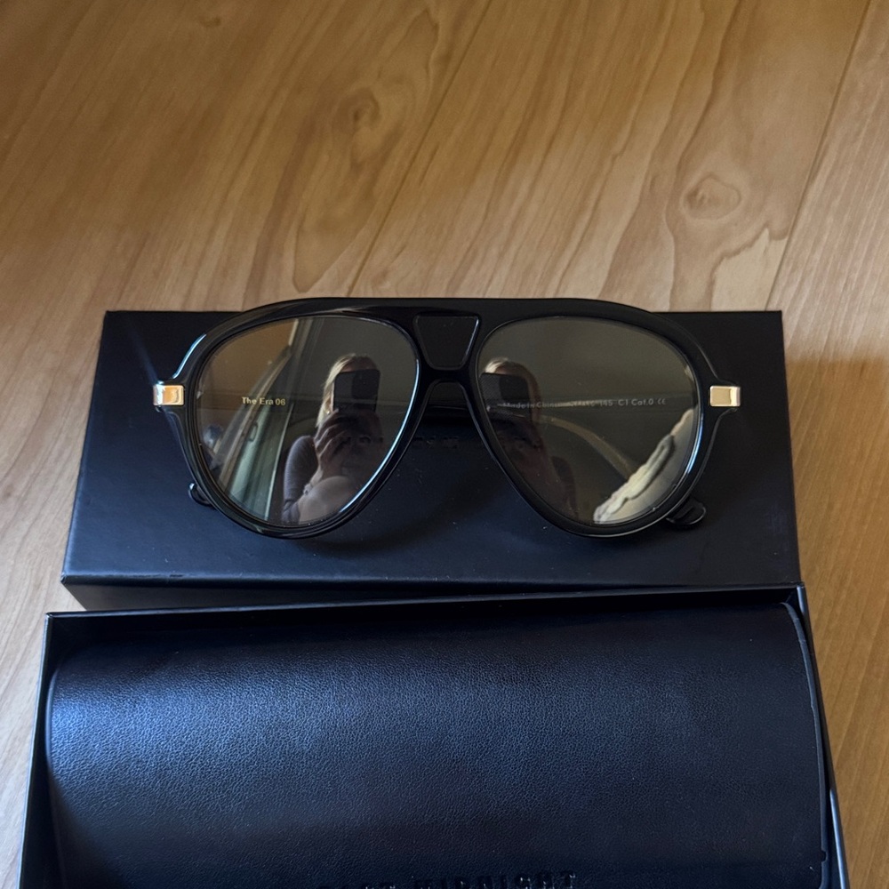 PAST MIDNIGHT THE ERA 06 Glasses